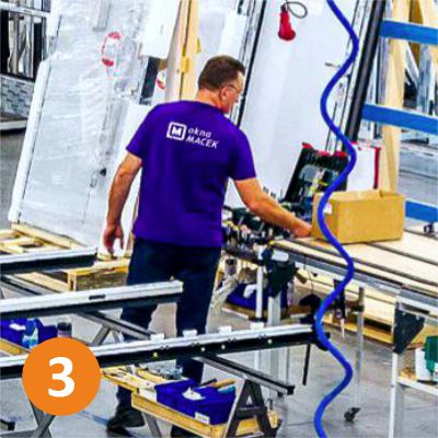 Výroba oken, dveří, vrat a stínicí techniky na míru